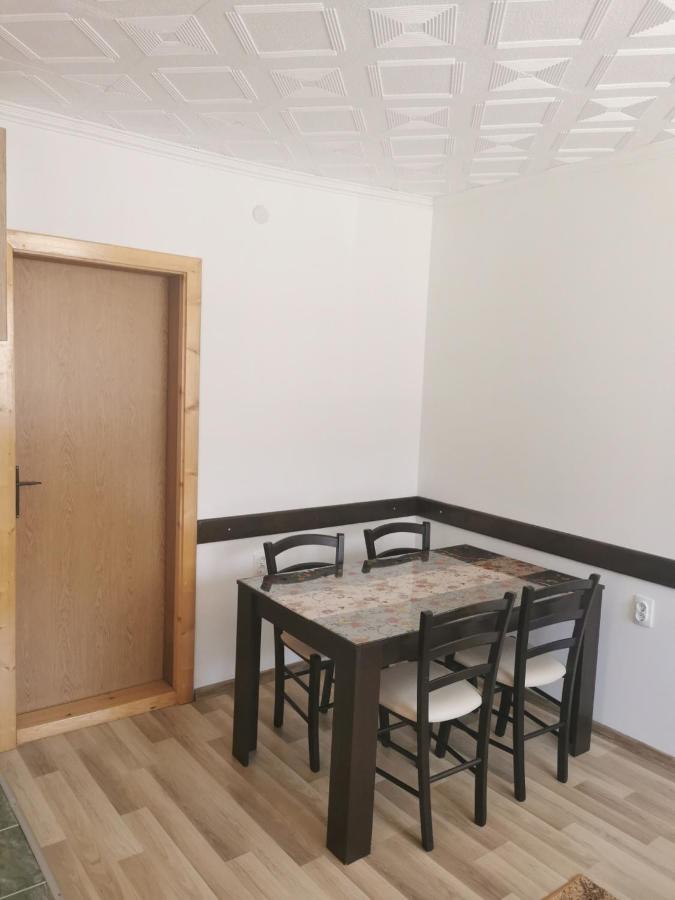 Apartmani Momcilo Жабляк Экстерьер фото